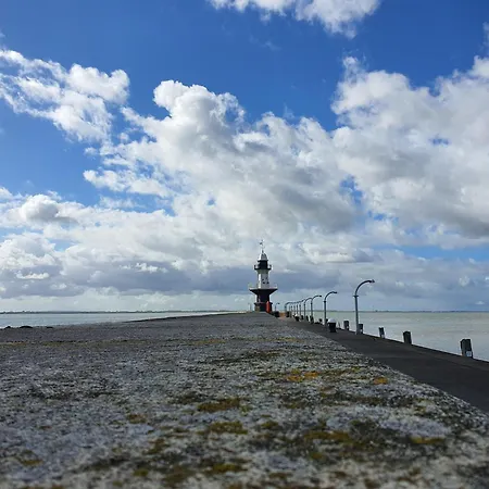 Wallaby-1-2-personen Brunsbuttel